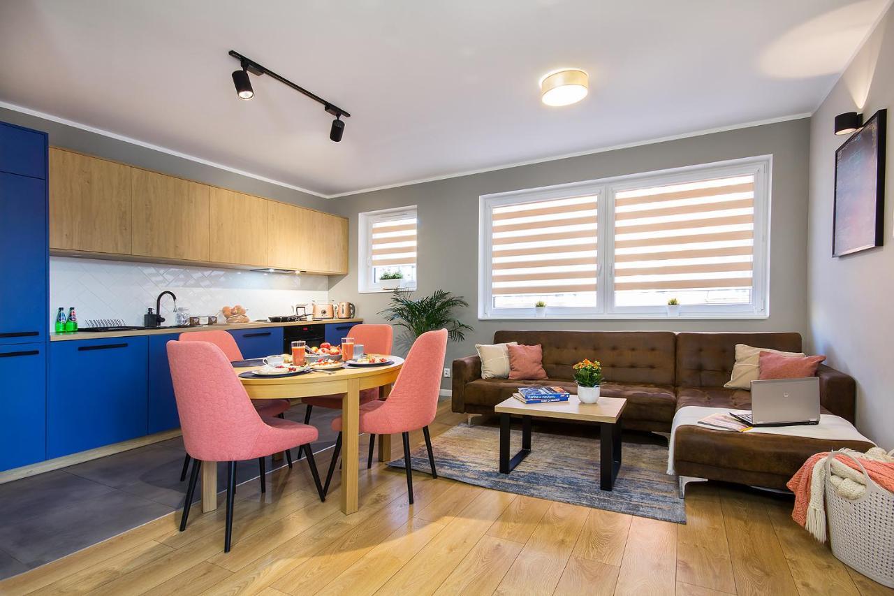 W&K Apartments - Blue Suite - Faktura Vat, Parking Koszalin Ngoại thất bức ảnh